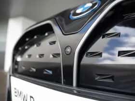 BMW i4 (2023) thumbnail 15