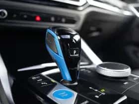 BMW i4 (2023) thumbnail 22