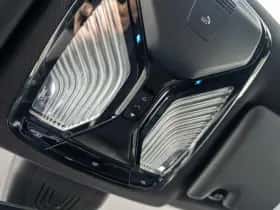 BMW i4 (2023) thumbnail 30