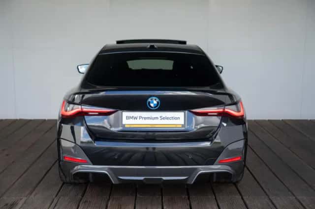 BMW i4 (2023) thumbnail 5