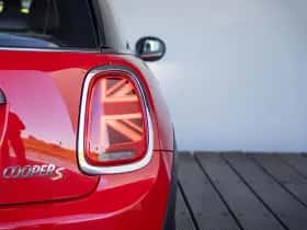 MINI Electric (2022) thumbnail 22