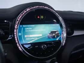 MINI Electric (2022) thumbnail 26