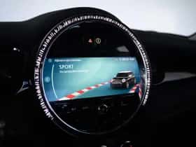 MINI Electric (2022) thumbnail 28