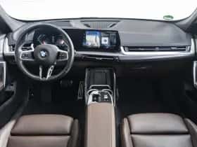 BMW X1 (2022) thumbnail 3