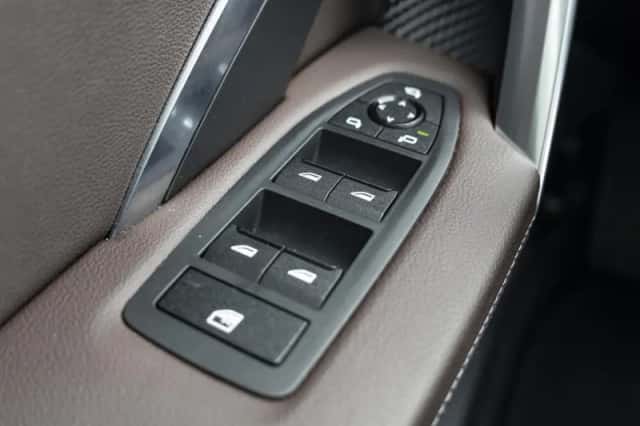 BMW X1 (2022) thumbnail 23