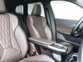 BMW X1 (2022) thumbnail 4