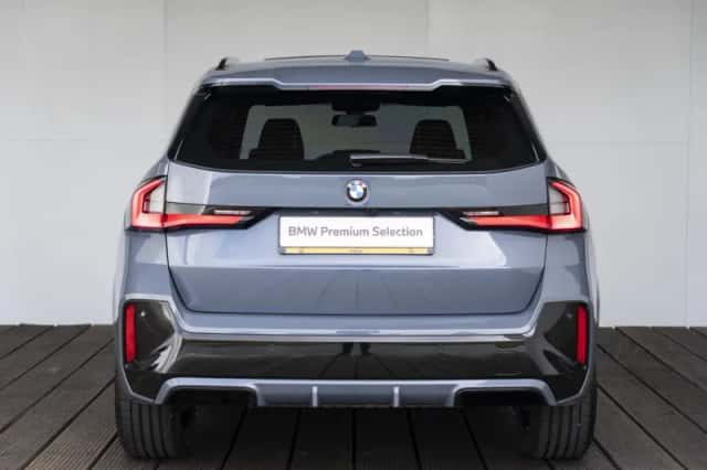 BMW X1 (2022) thumbnail 8