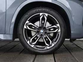 BMW X1 (2022) thumbnail 9