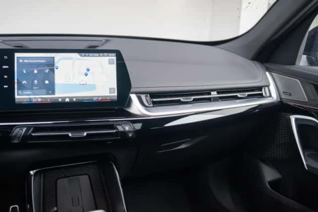 BMW X1 (2026) thumbnail 12