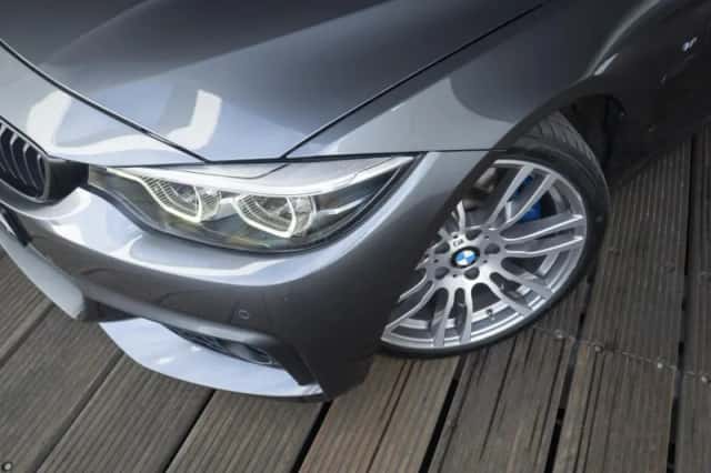BMW Serie (2019) thumbnail 36