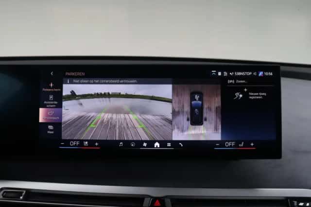 BMW iX (2025) thumbnail 25
