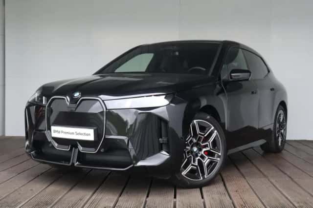 BMW iX (2025) thumbnail 42