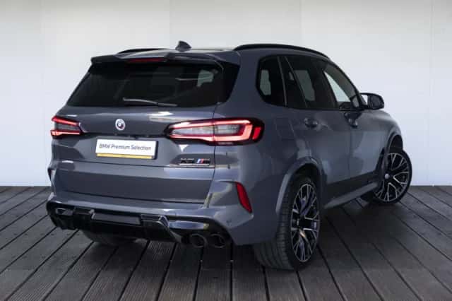 BMW X5 (2022) thumbnail 2