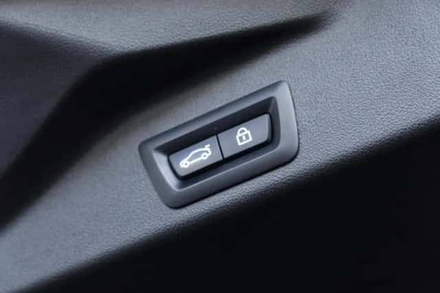 BMW X5 (2022) thumbnail 25