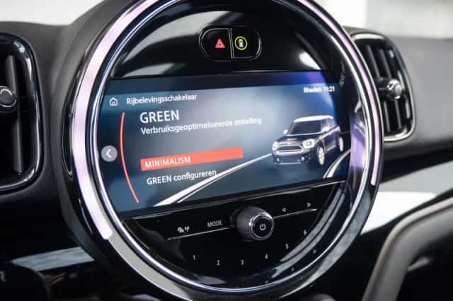 MINI Countryman (2021) thumbnail 36