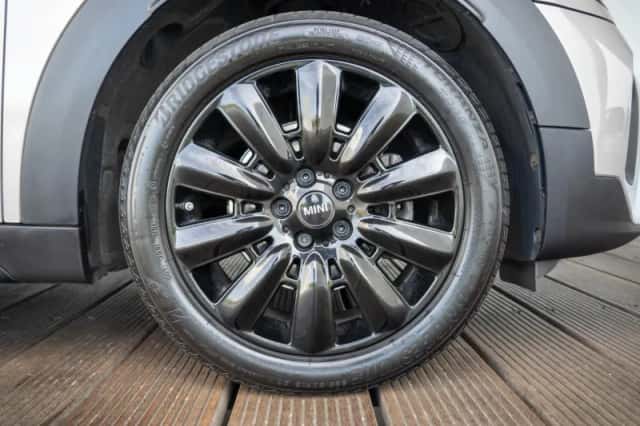 MINI Countryman (2021) thumbnail 9