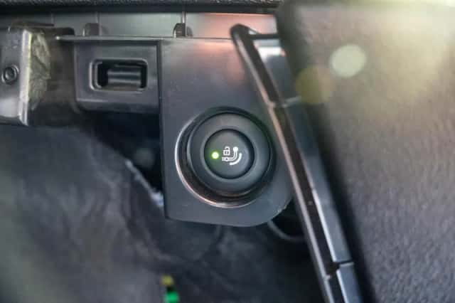 BMW X3 (2024) thumbnail 23