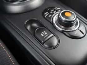 MINI Countryman (2020) thumbnail 32
