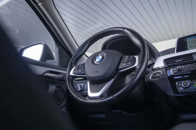 BMW X2 (2018) thumbnail 14