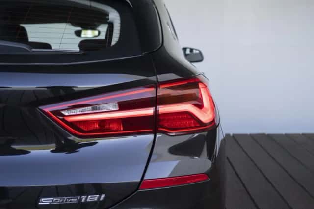 BMW X2 (2018) thumbnail 33