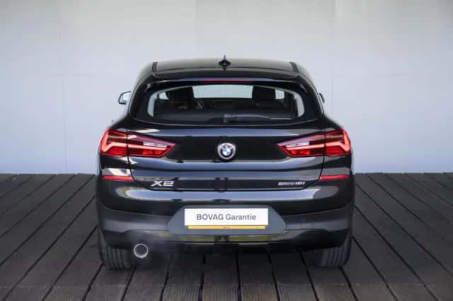 BMW X2 (2018) thumbnail 7
