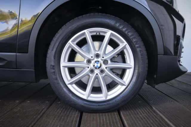 BMW X2 (2018) thumbnail 8