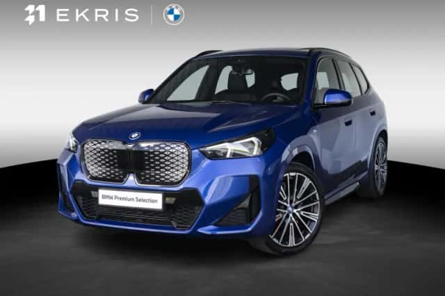 BMW iX1 (2025) thumbnail 1