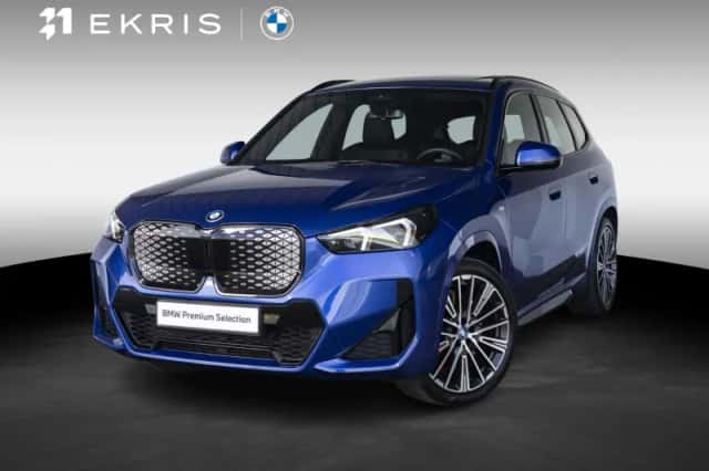 BMW iX1 (2025) thumbnail 1