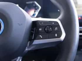 BMW iX1 (2025) thumbnail 26