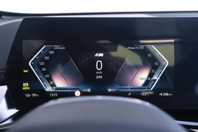 BMW iX1 (2025) thumbnail 30