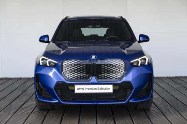 BMW iX1 (2025) thumbnail 6