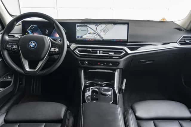 BMW 3-Serie (2023) thumbnail 3