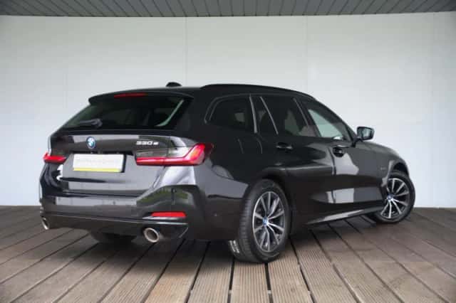 BMW 3-Serie (2022) thumbnail 2