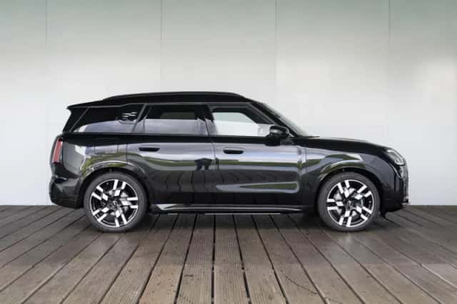 MINI Countryman (2026) thumbnail 4