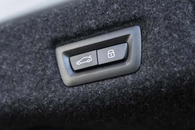 BMW i5 (2026) thumbnail 25