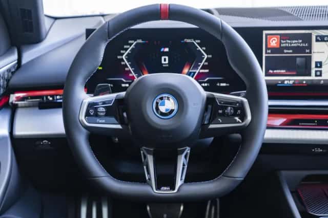 BMW i5 (2026) thumbnail 10