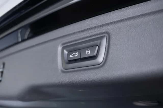 BMW 3-Serie (2024) thumbnail 27