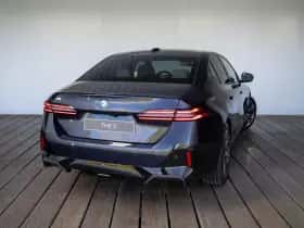 BMW i5 (2026) thumbnail 2
