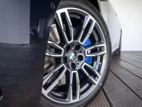 BMW i5 (2026) thumbnail 16