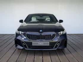 BMW i5 (2026) thumbnail 3