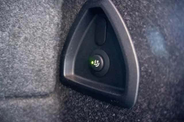 BMW i5 (2026) thumbnail 23
