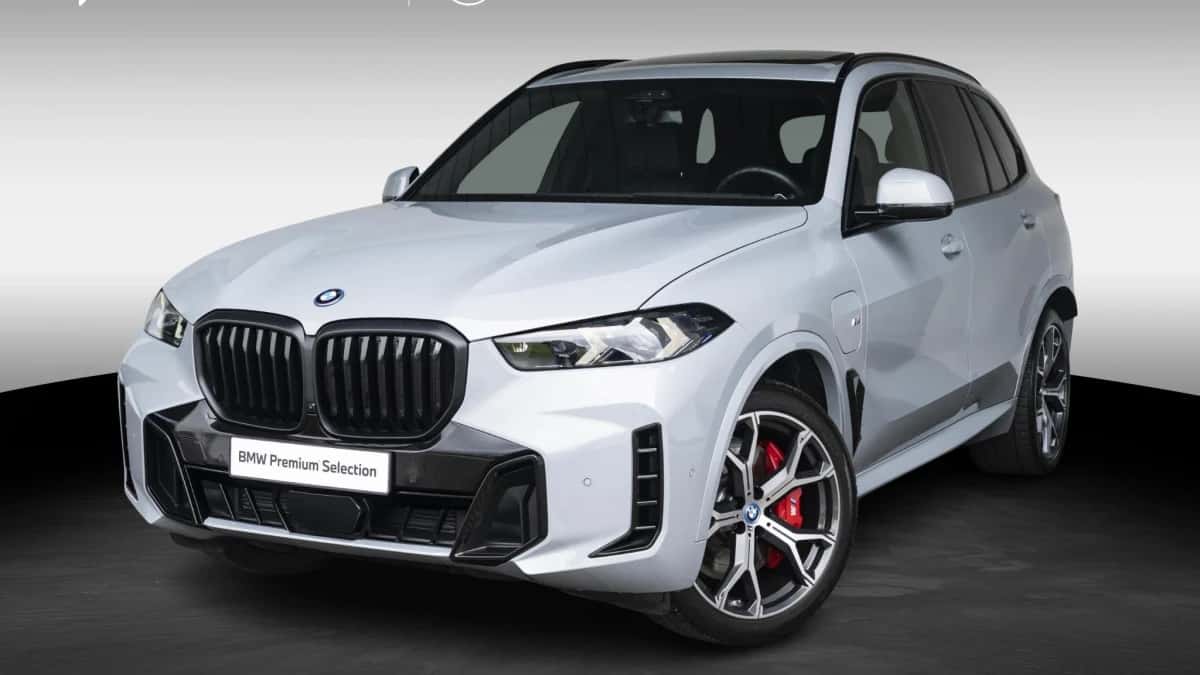 BMW X5 (2025) — foto 1