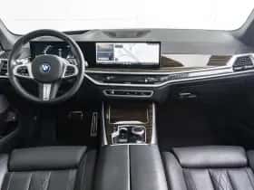 BMW X5 (2025) thumbnail 3