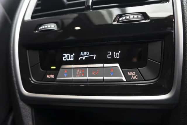 BMW X5 (2025) thumbnail 38