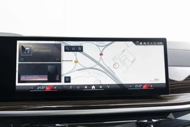 BMW X5 (2025) thumbnail 39