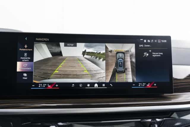 BMW X5 (2025) thumbnail 40