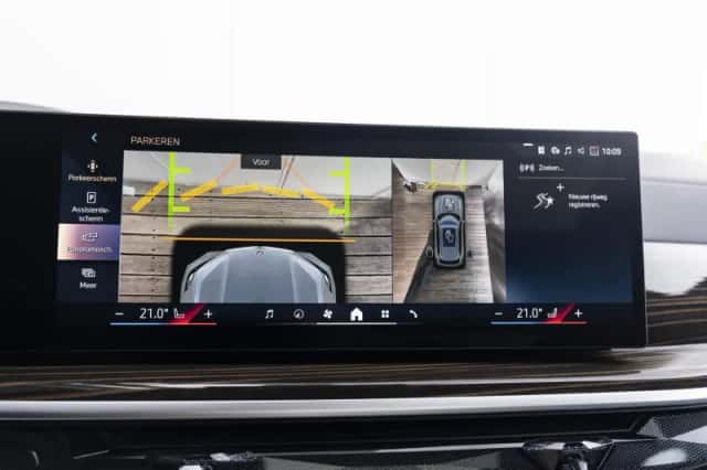 BMW X5 (2025) thumbnail 41