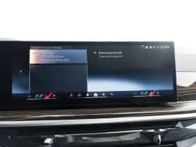 BMW X5 (2025) thumbnail 44