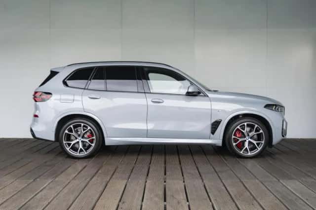 BMW X5 (2025) thumbnail 7
