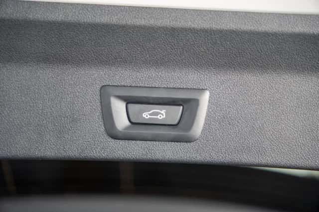 BMW X3 (2023) thumbnail 24